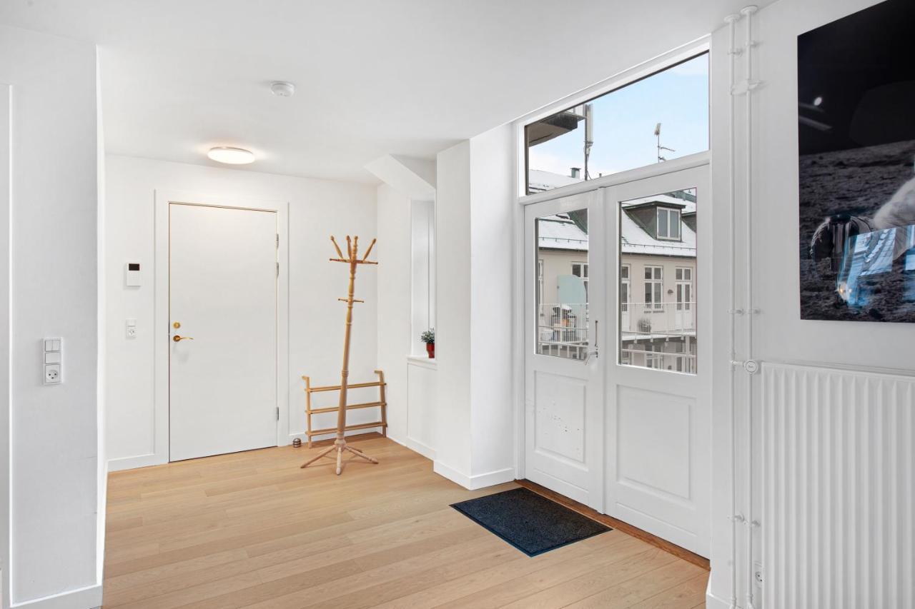 Sanders Monarch - Charming One-Bedroom Apartment With Two Balconies Copenhagen Exterior photo